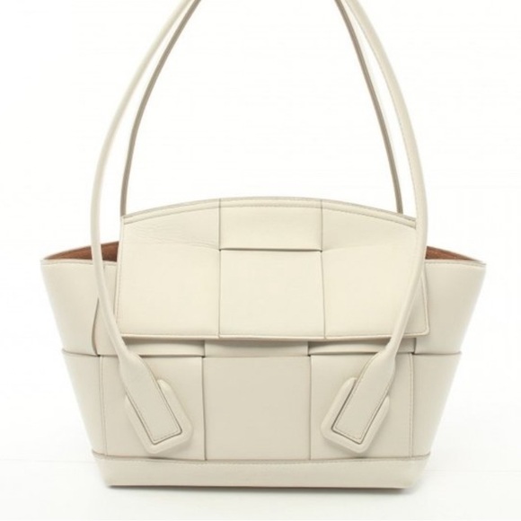 Bottega Veneta Handbags - Bottega Venneta shoulder bag